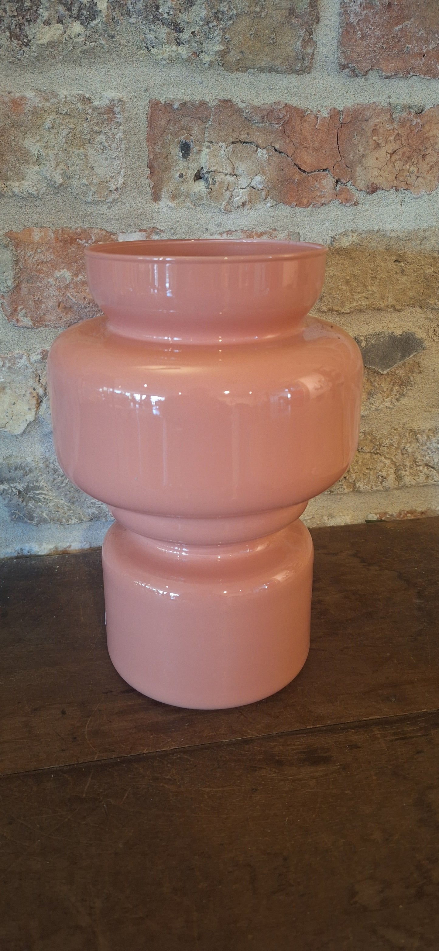 Lacquered vase hot coral