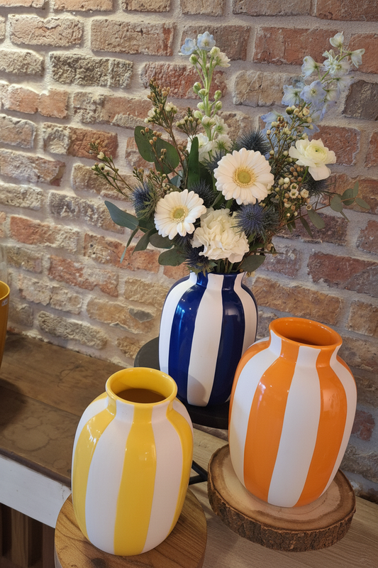 Mer & Fleurs - keramieke vaas met seizoensbloemen