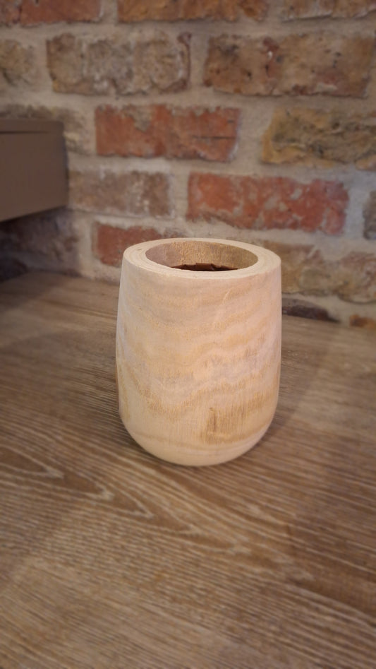 Teak pot dia 7cm