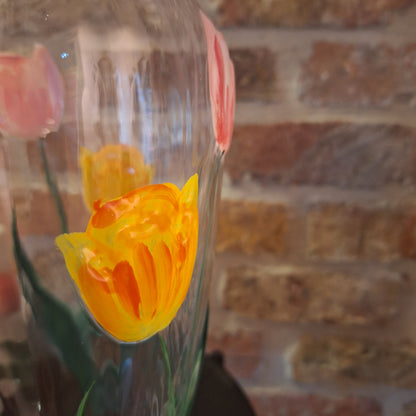 Vaas Tulips