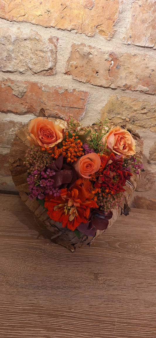 Bloemstuk hart in schors