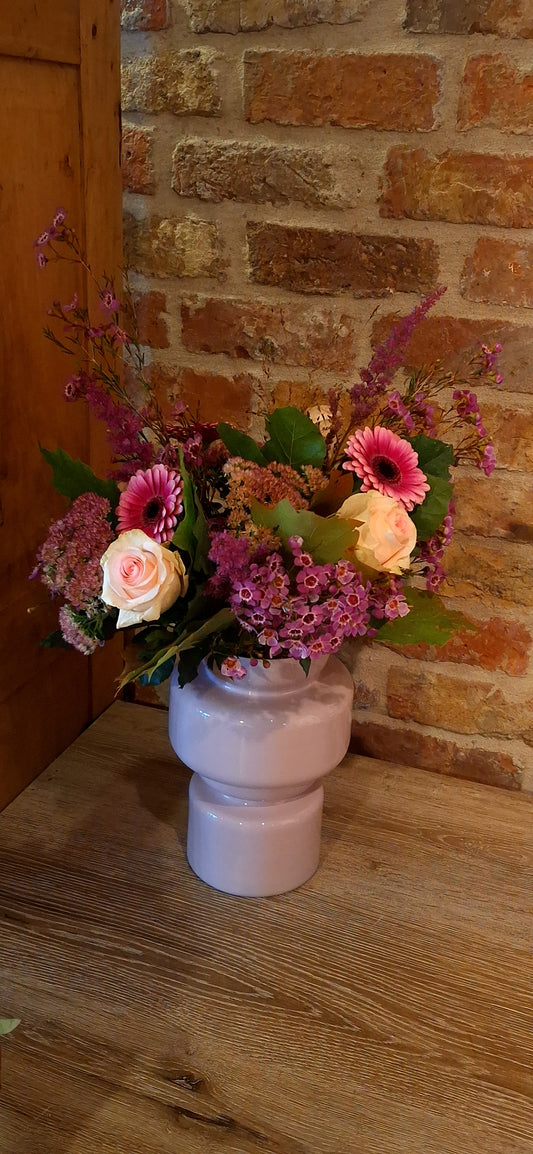 Pink bouquet "Amber" in lacquered Nude purple vase