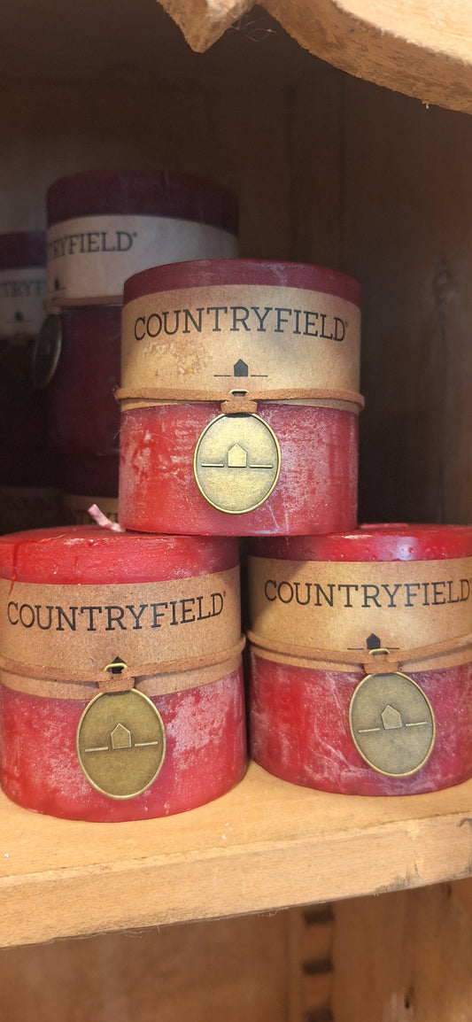 Candle countryfield berries