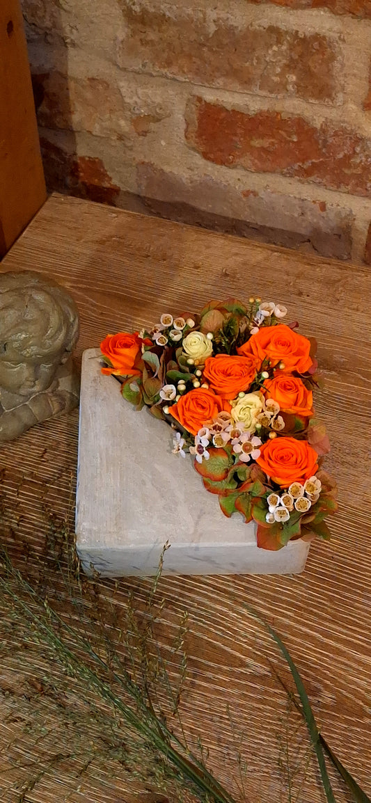 Flower arrangement Cement square