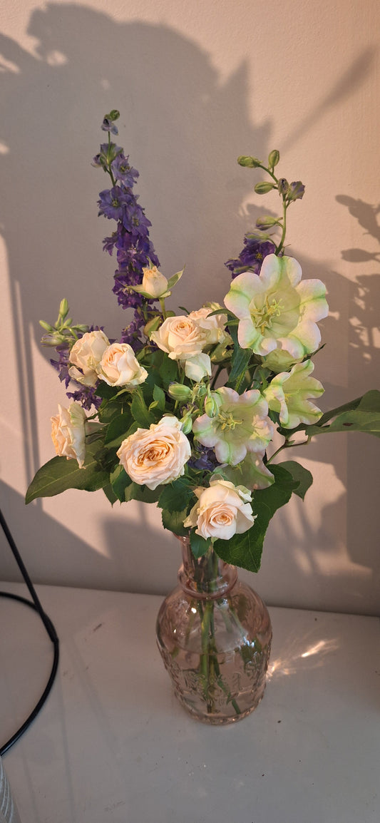 Vaasje seizoensbloemen