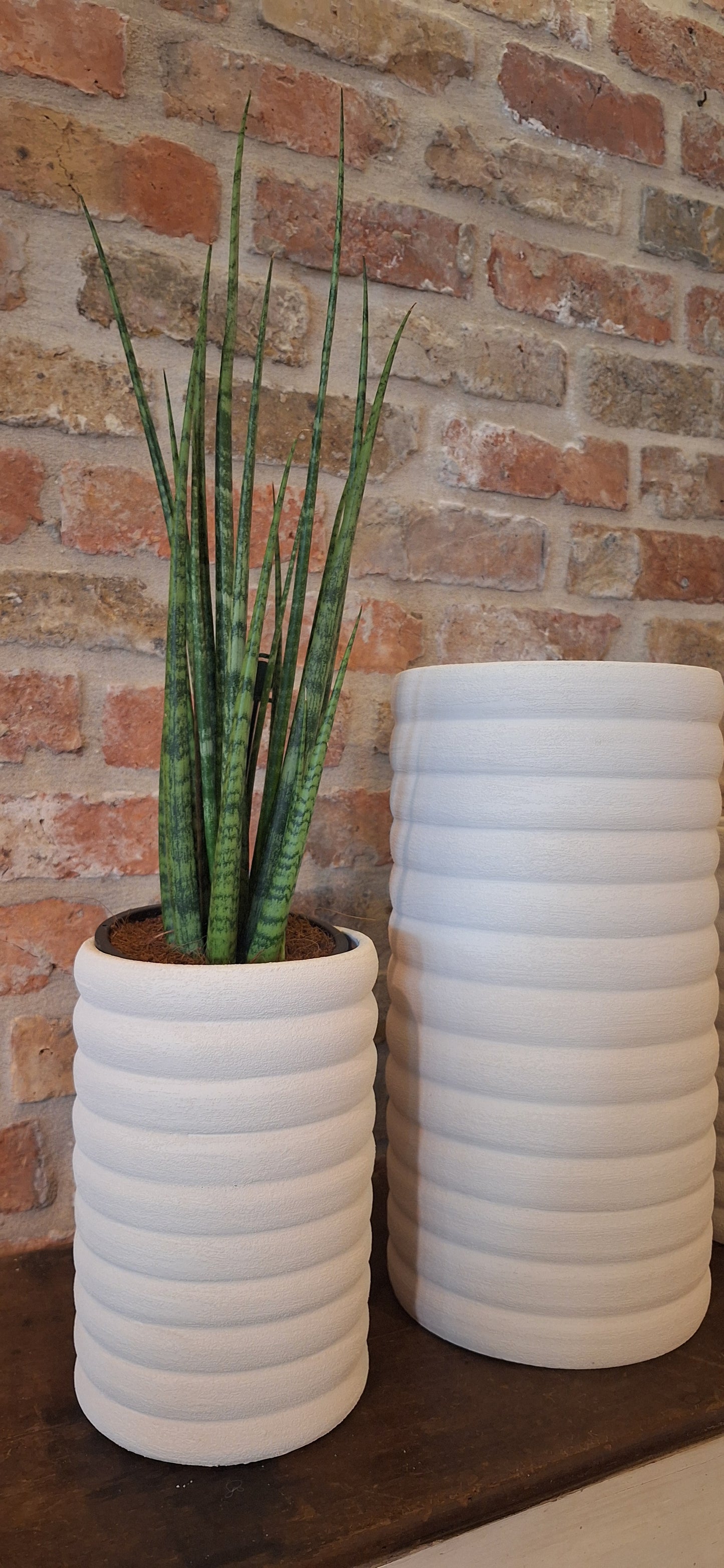 Planter Sand M dia 15cm